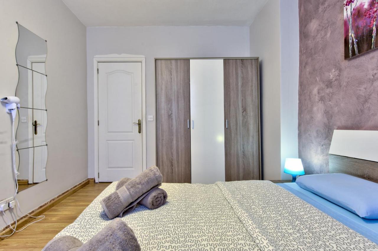 Spinola Court - Stunning Seaview Apartment & Penthouse On Spinola Bay By Shortletsmalta Saint Julian's Exterior photo