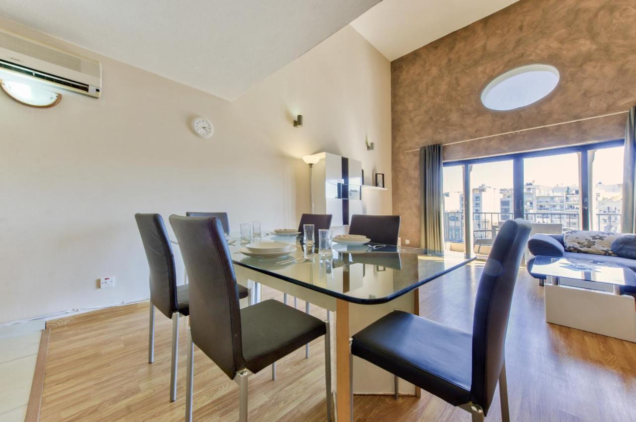 Spinola Court - Stunning Seaview Apartment & Penthouse On Spinola Bay By Shortletsmalta Saint Julian's Exterior photo