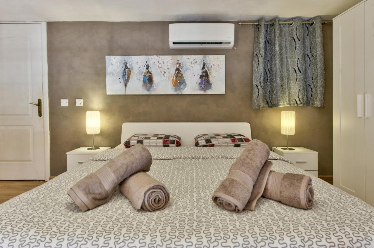 Spinola Court - Stunning Seaview Apartment & Penthouse On Spinola Bay By Shortletsmalta Saint Julian's Exterior photo